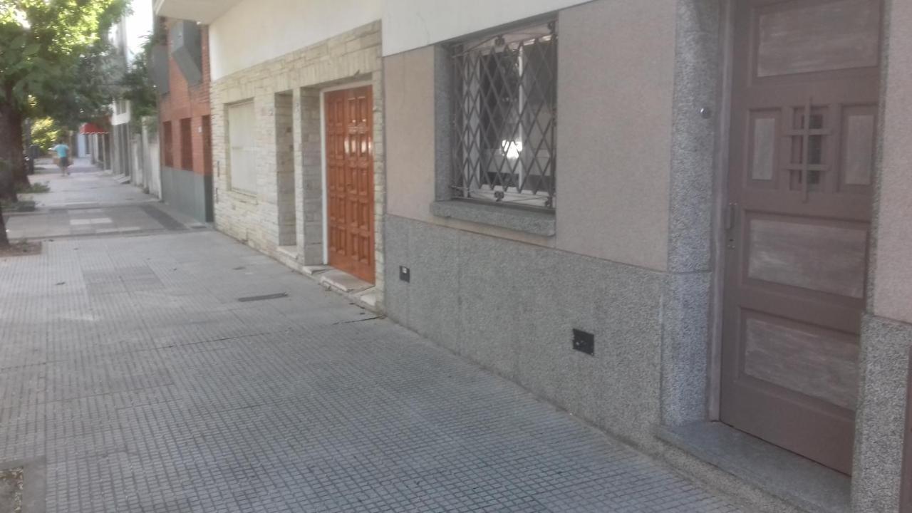 Ferienwohnung Depto En Ph Planta Baja Al Frente Buenos Aires Exterior foto